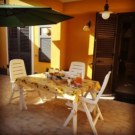 Casa Aurora Couette-café